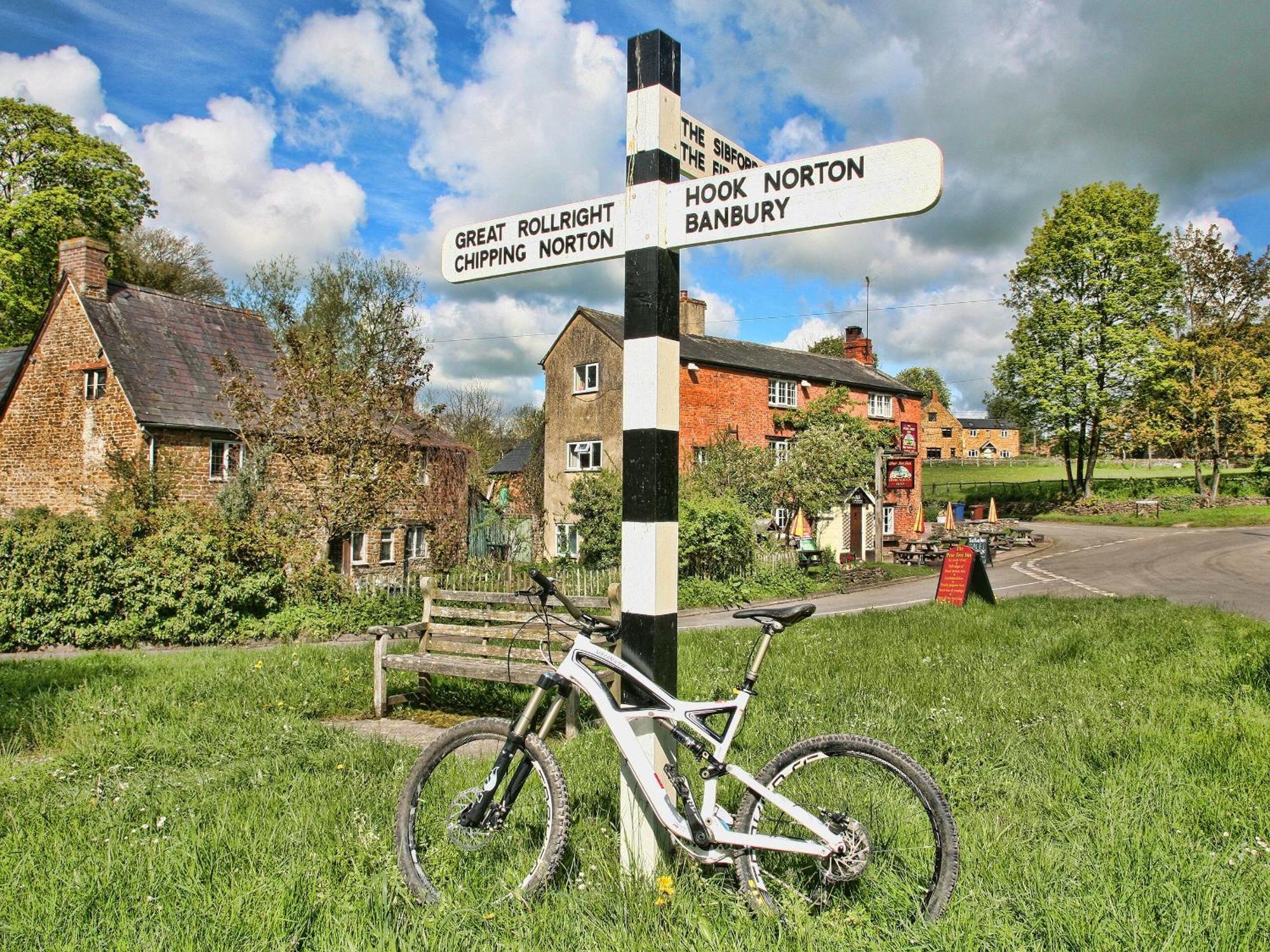 Squirrel Cottage Hook Norton Extérieur photo
